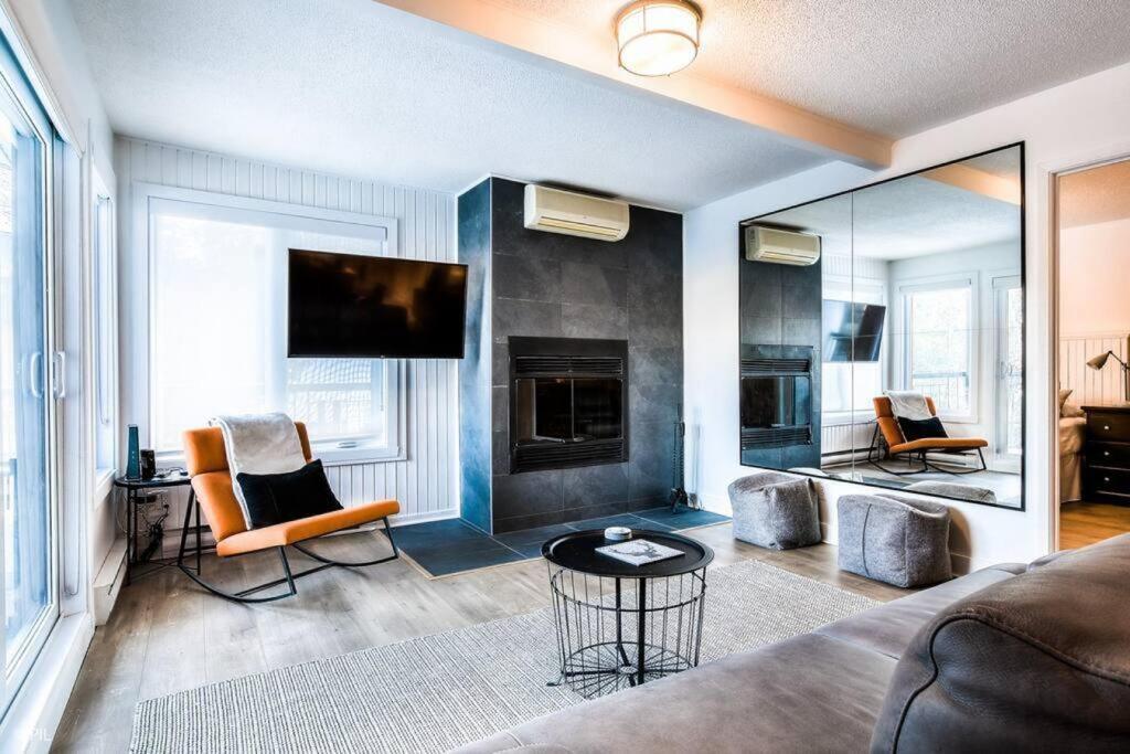 Chic Mt-Tremblant Condo With View On The Lake By Denstays Μοντ Τρεμπλάν Εξωτερικό φωτογραφία